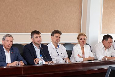 Оренбуржцы довольны оказанием электронных услуг